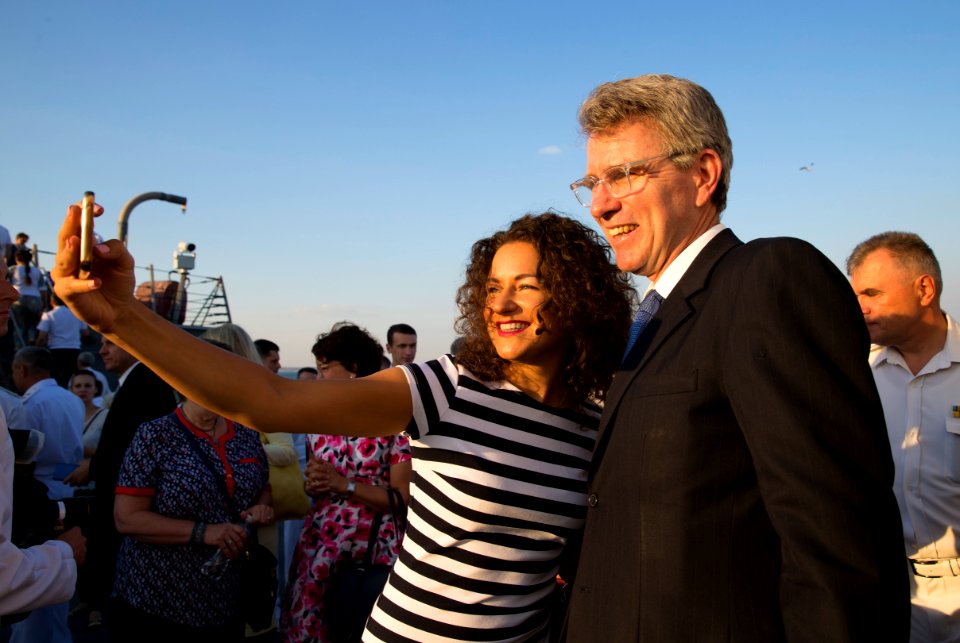 Reception with Ambassador Pyatt Aboard USS ROSS, July 24, 2016 (28477140142)