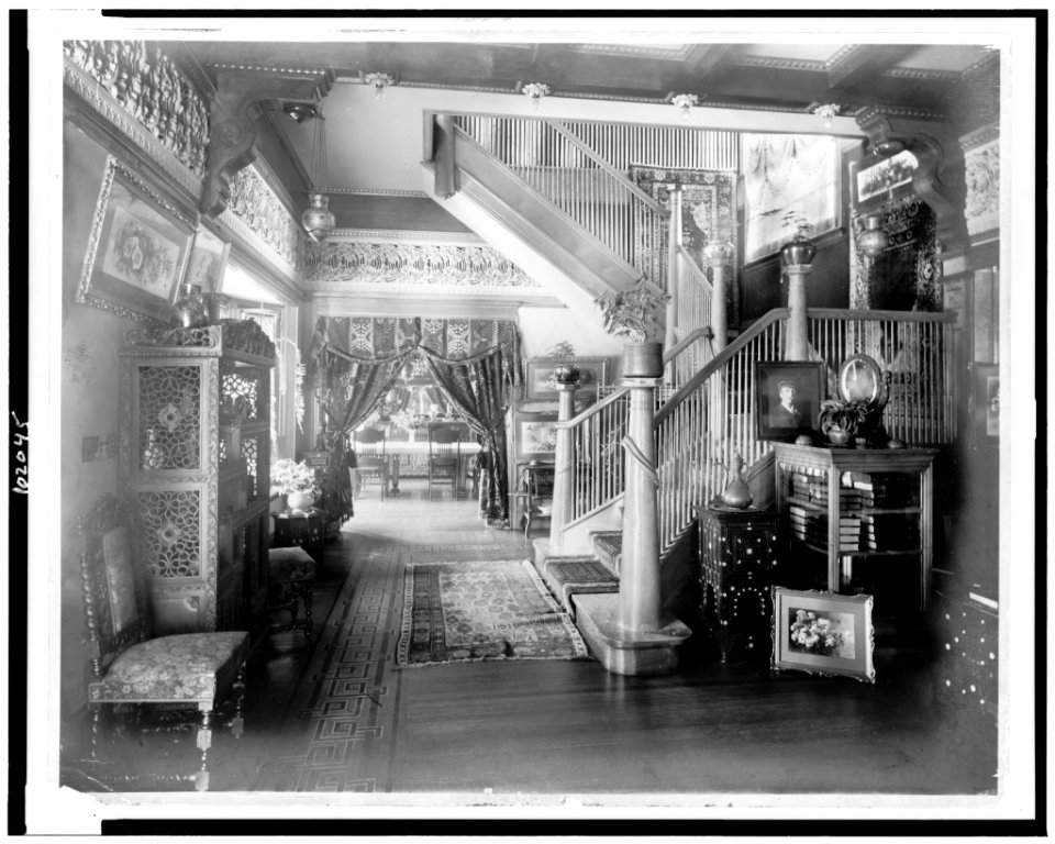 Reception hall, residence of Paul De Longpre LCCN90715445