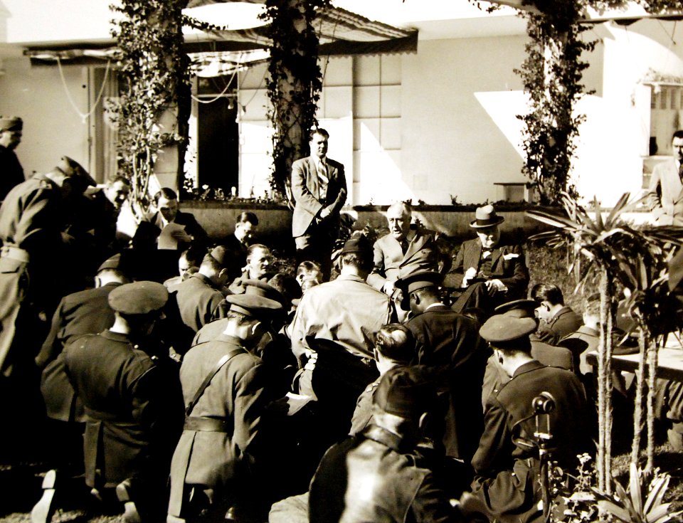 Reading of Unconditional Surrender announcement, Casablanca, 1943 (24123513893)