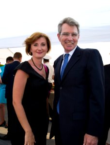 Reception with Ambassador Pyatt Aboard USS ROSS, July 24, 2016 (27967993763)