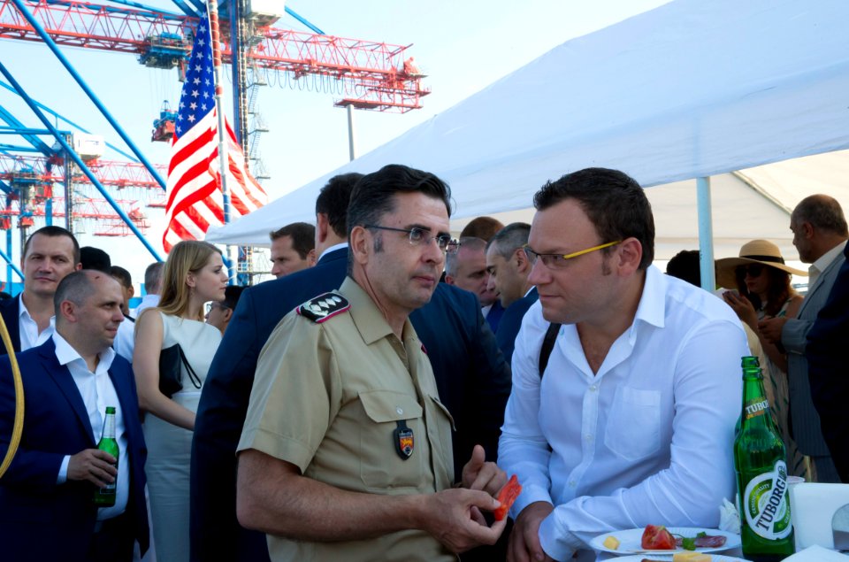Reception with Ambassador Pyatt Aboard USS ROSS, July 24, 2016 (28299446080)