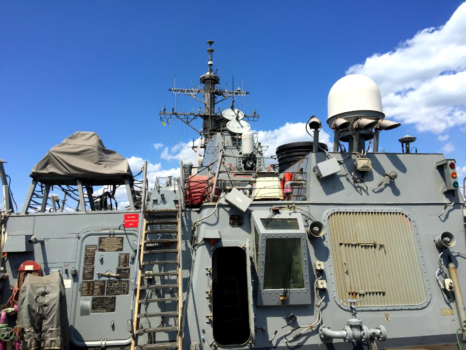 Reception with Ambassador Pyatt Aboard USS ROSS, July 24, 2016 (28477478352)