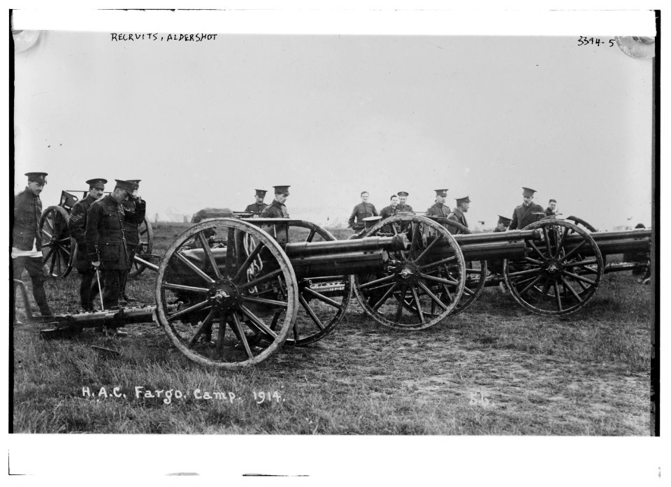 Recruits, Aldershot, H.A.C. Fargo Camp. 1914 LCCN2014698560