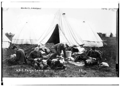 Recruits, Aldershot, H.A.C. Fargo Camp. 1914 LCCN2014698562