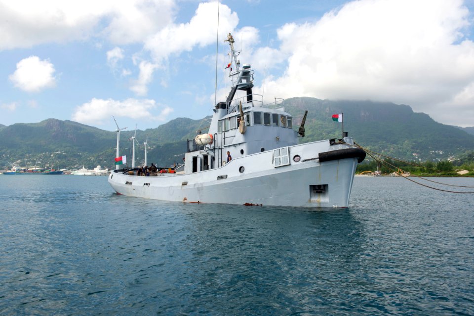 RC Trozona (24455744860)
