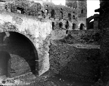 Recinte del monestir de Sant Pere de Rodes (AFCEC VIDAL C 1385)