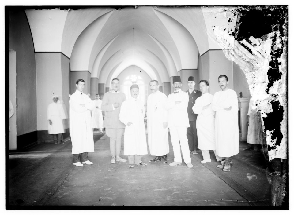 Red Crescent LOC matpc.08164