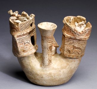 Recuay - Temple or House Vessel - Walters 482841 - Back