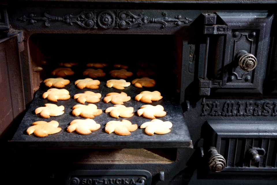 Recept-Knäckkakor på plåt i ugn. Utställningen Smak av svunnen tid år 2007 - Hallwylska museet - 86362