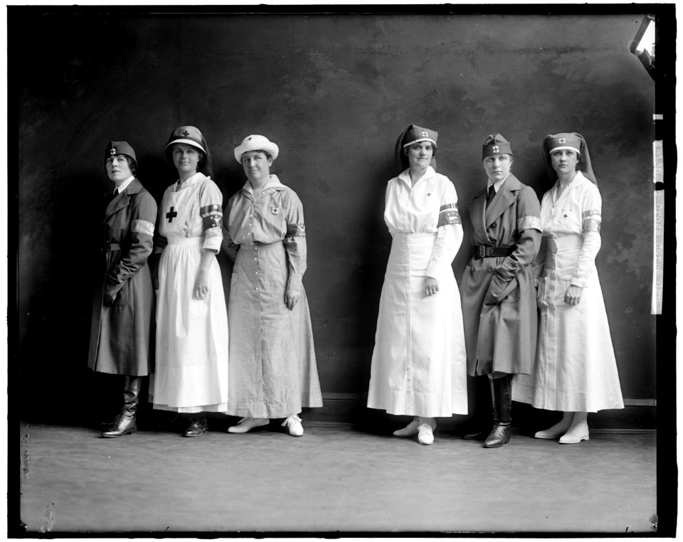 RED CROSS CORPS GROUP LCCN2016859789