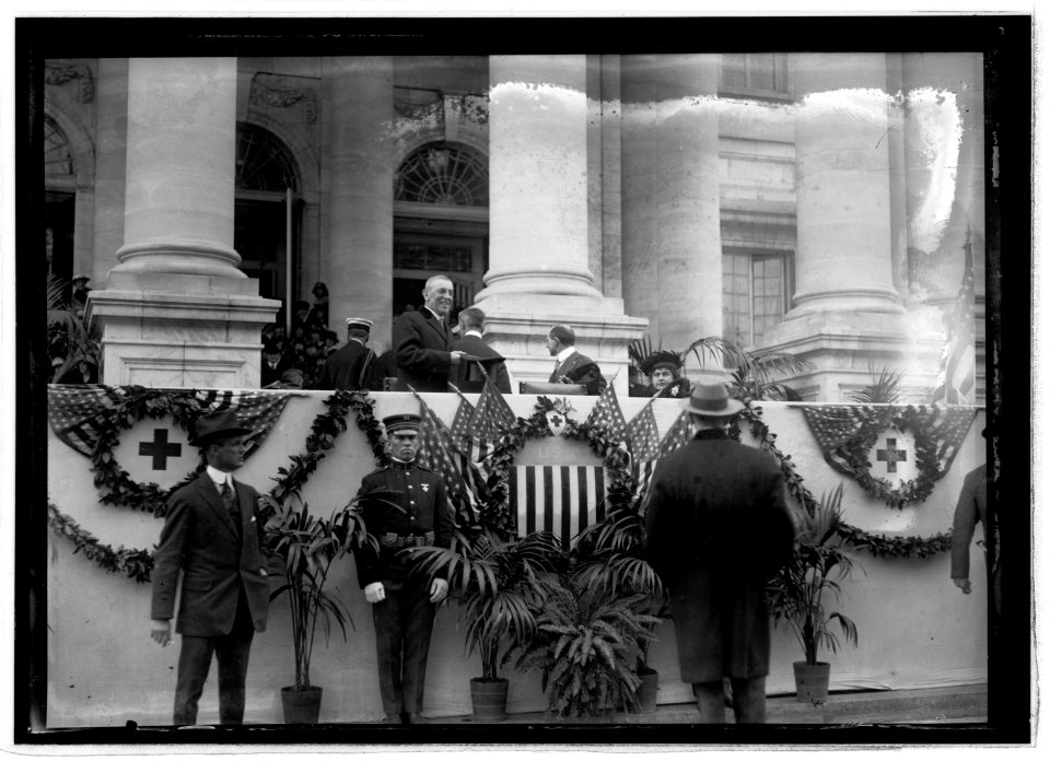Red Cross dedication, May 13, 1917 LCCN2016851104