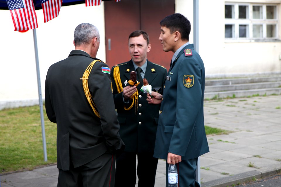 Reception in Honor of Armed Forces Day IMG 9939 (14219120023)