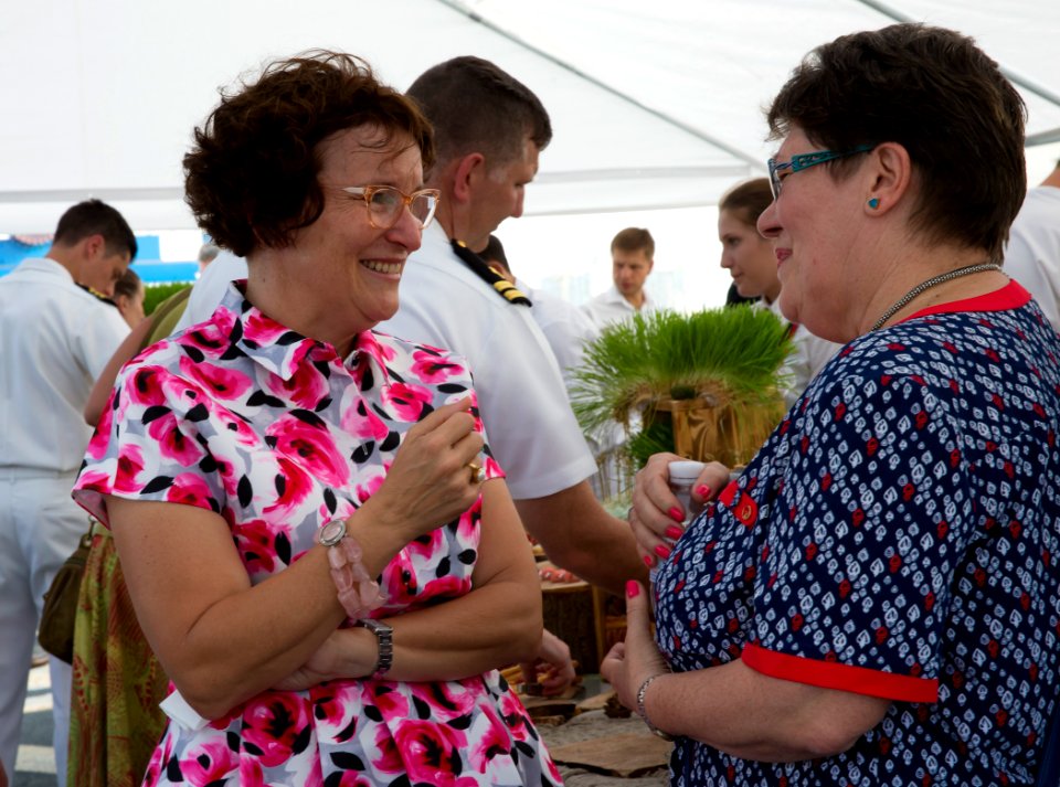 Reception with Ambassador Pyatt Aboard USS ROSS, July 24, 2016 (27966455684)