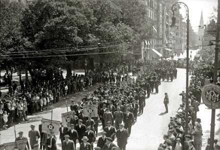 Recibimiento al general Miguel Primo de Rivera en el Ayuntamiento de San Sebastián (6 de 6) - Fondo Car-Kutxa Fototeka
