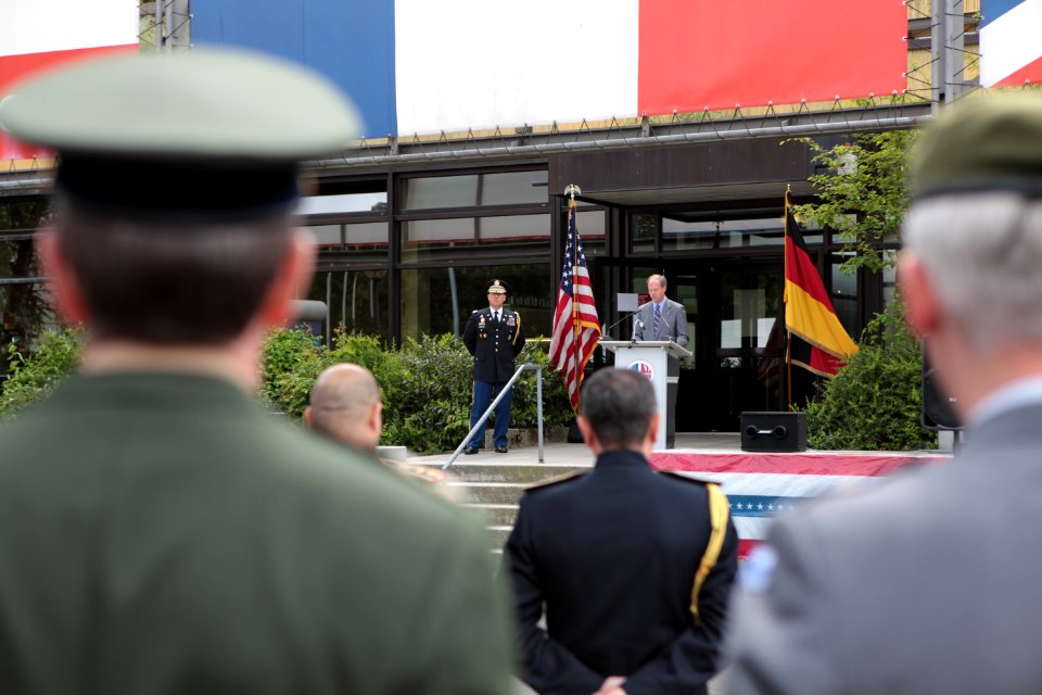 Reception in Honor of Armed Forces Day IMG 9894 (14219173473)
