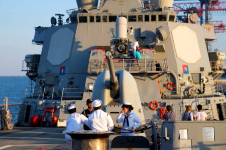 Reception with Ambassador Pyatt Aboard USS ROSS, July 24, 2016 (28505381441)