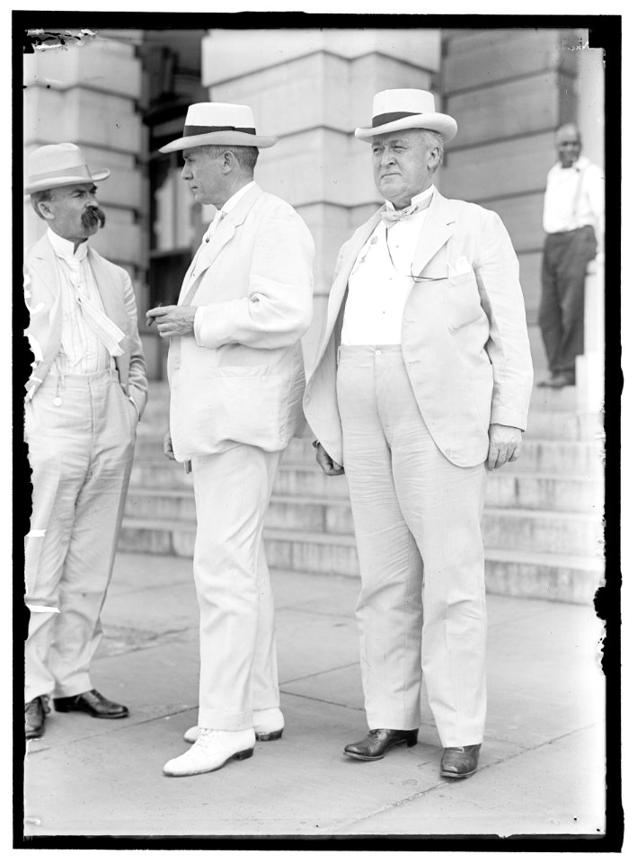 REED, JAMES A. SENATOR FROM MISSOURI, 1911-. CENTER, WITH THOMAS J. WALSH LCCN2016864759