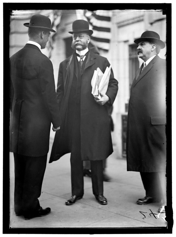 REDFIELD, WILLIAM COX. REP. FROM NEW YORK, 1911-1913; SEC. OF COMMERCE, 1913-1919 LCCN2016864374