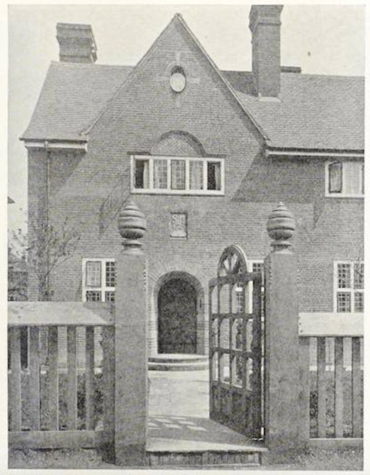 Redlands, Wimbledon