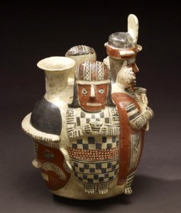 Recuay - Effigy Bottle - Walters 20092037 - Left Side