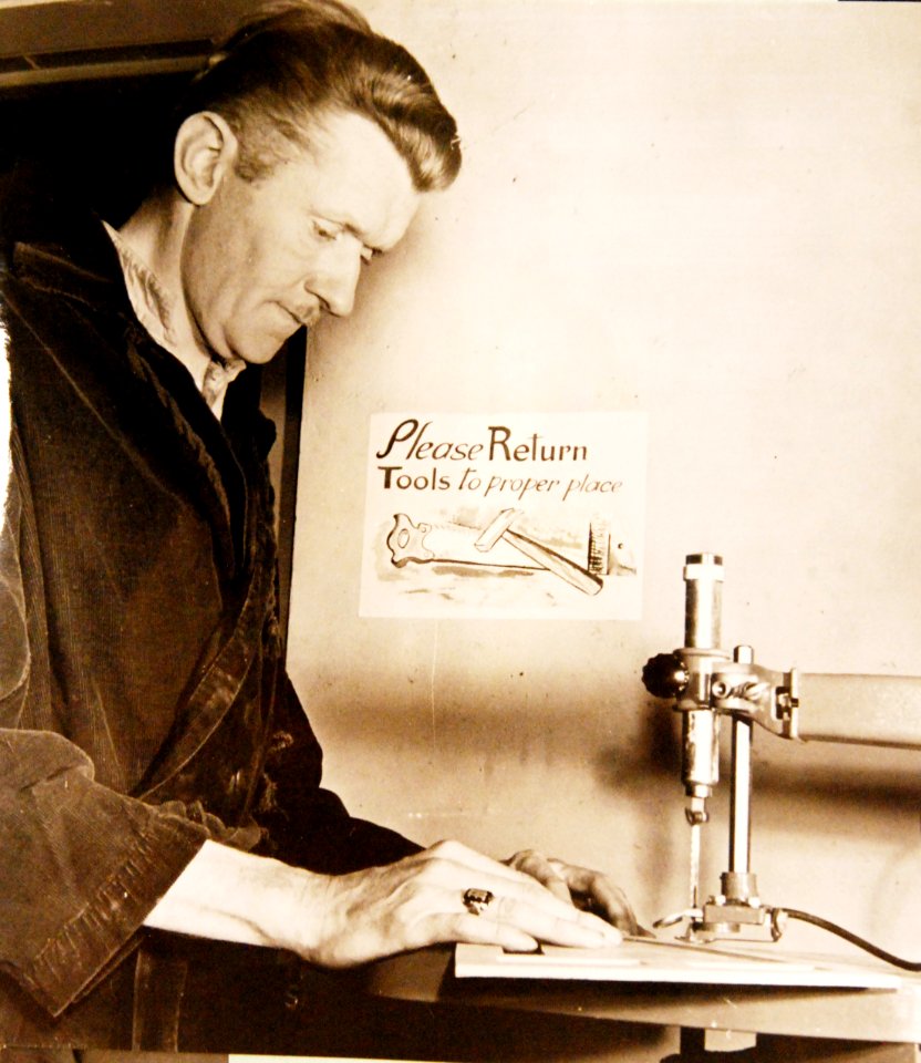 Recuperating American soldier uses a band saw in military hospital’s recreation room, WWII (34716166166)