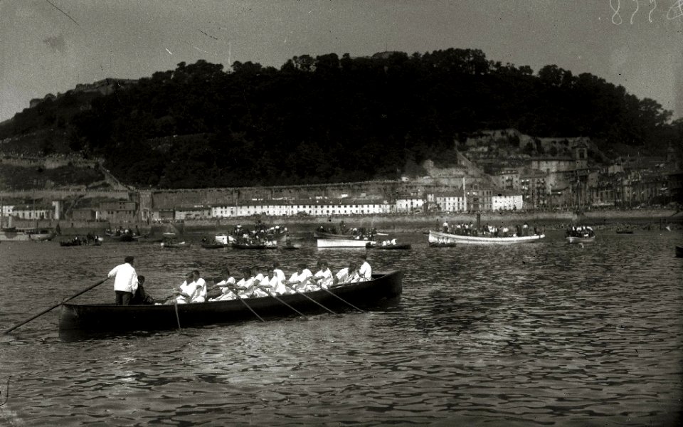 Regatas de traineras, Bandera de la Concha (4 de 13) - Fondo Car-Kutxa Fototeka