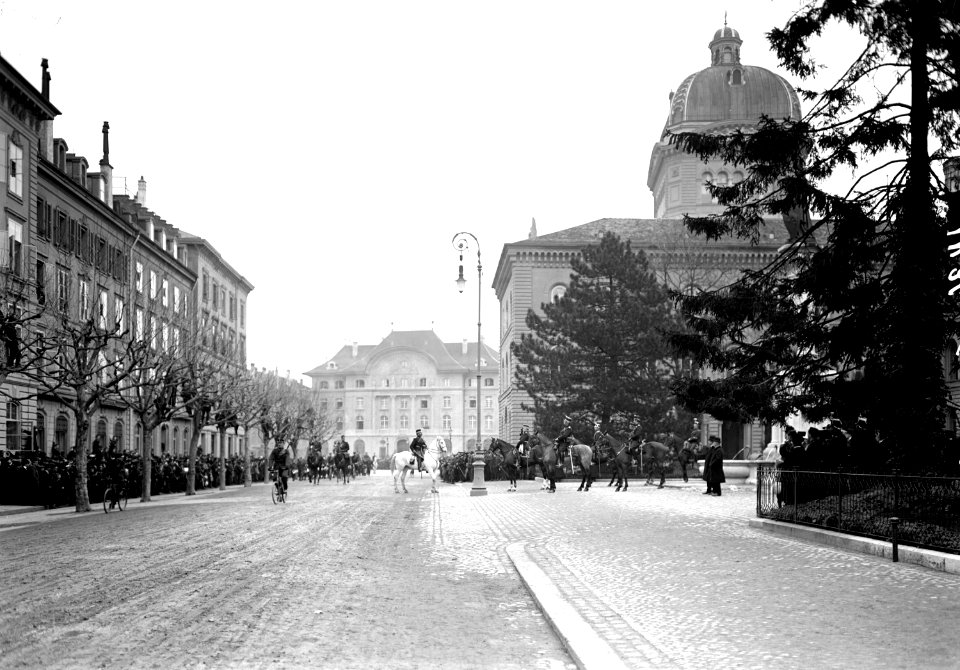 Regimentskommandant meldet Einheit - CH-BAR - 3238139