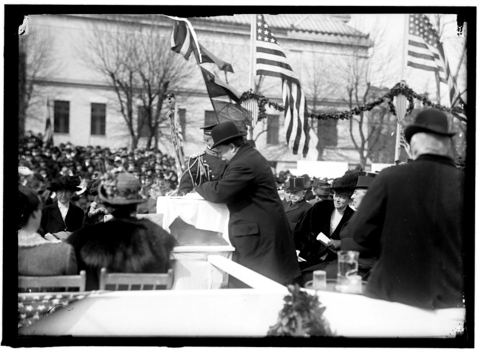 RED CROSS, AMERICAN CORNERSTONE LAYING, PRESIDENT WILSON AND EX-PRESIDENT TAFT OFFICIATING LCCN2016866291
