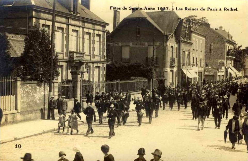 Reines de Paris à Rethel - Fête de Sainte Anne 1927
