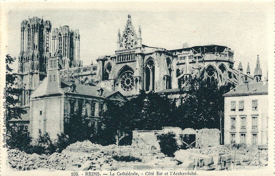 Reims-FR-51-cathédrale-en ruine-C