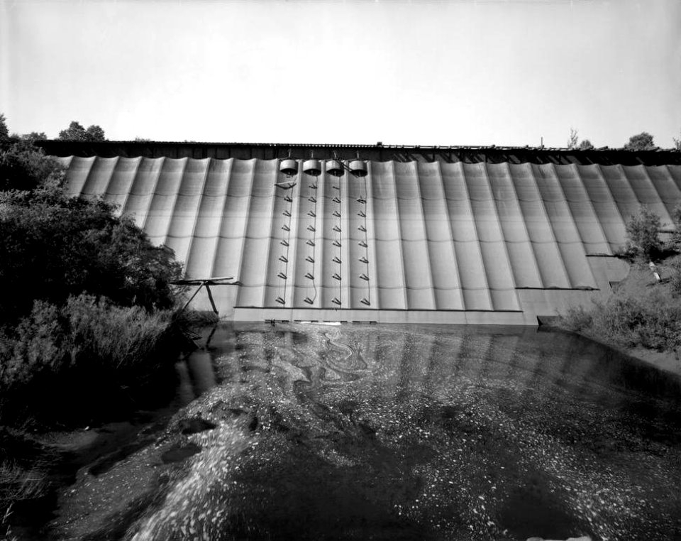 RedridgeSteelDam02