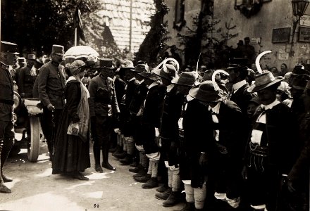 Reise Kaiser Karls I. an die Isonzofront, Istrien, Kärnten und Vorarlberg, in der Zeit vom 1. Juni 1917 bis zum 6.Juni.1917, Ankunft in Hermagor am 4. Juni 1917 (BildID 15565310)