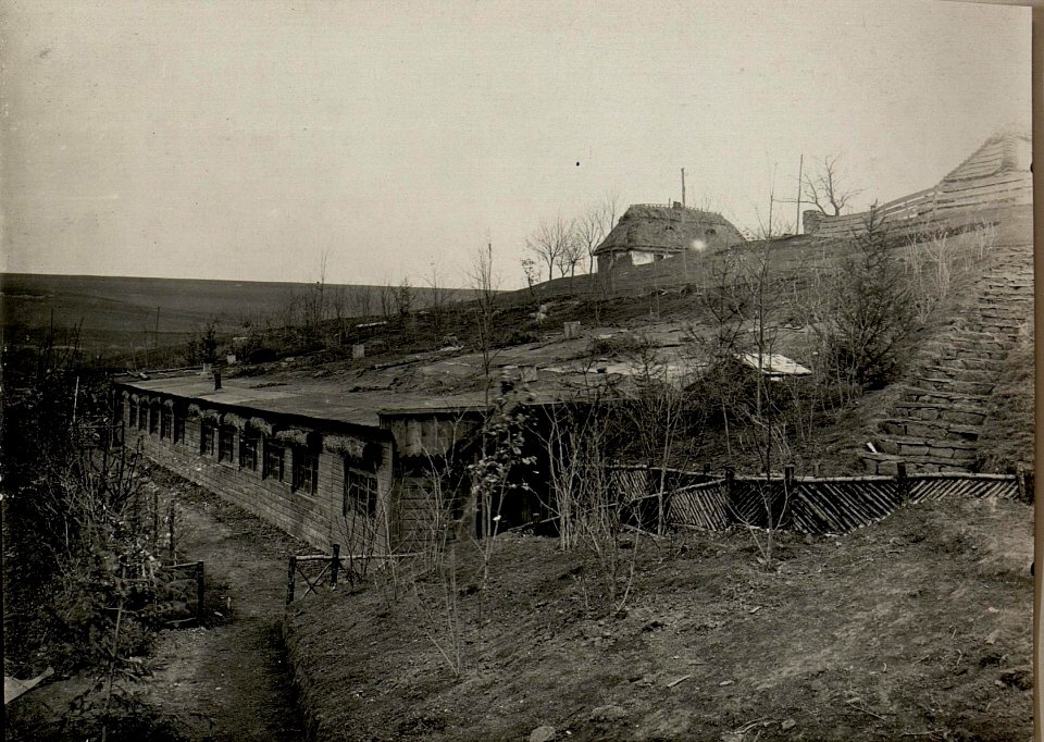 Regimentskommand. Aufgenommen am 10.IV.1916. 15.ITD. (BildID 15536996)