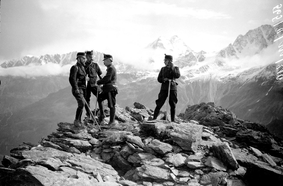Rekognoszieren im Hochgebirge - CH-BAR - 3236812