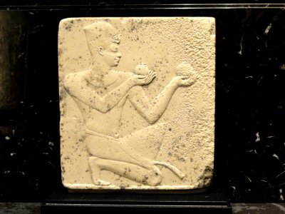 Relief, possibly of Nectanebo I or II, Egypt, Late Period, 30th Dynasty, 380-343 BCE - Nelson-Atkins Museum of Art - DSC08144