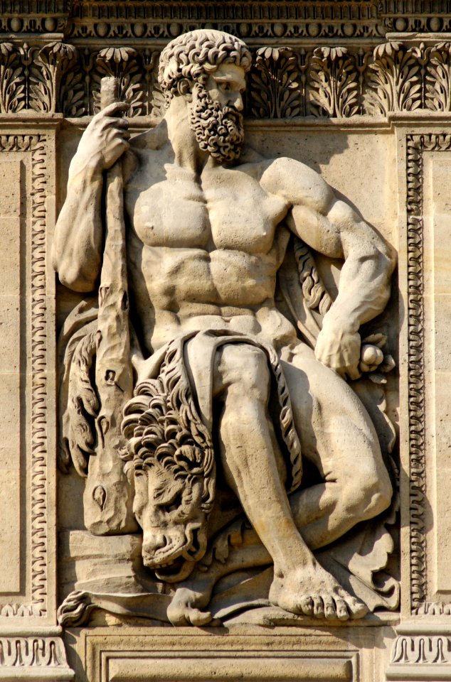 Relief Heracles cour Carree Louvre