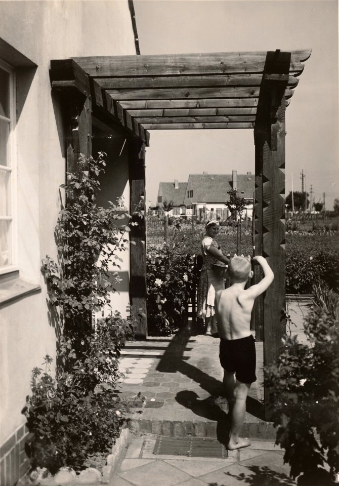 Reichsgartenschau 1939 auf dem Killesberg, Stuttgart Siedlungshäuser, Pergola