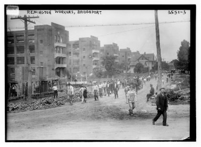 Remington workers, Bridgeport LCCN2014699513