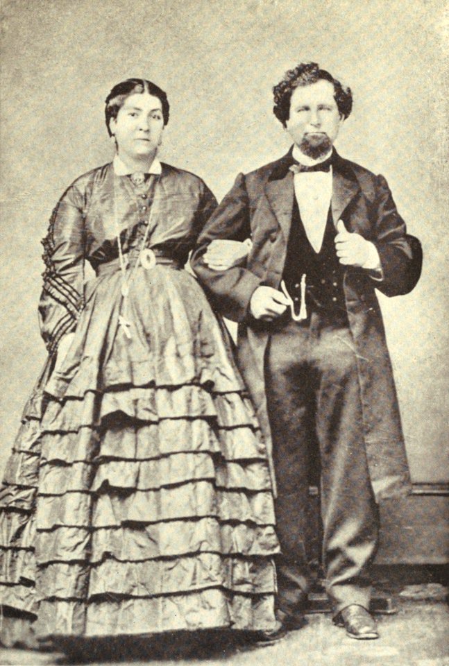 Reina and Humphrey Abraham Belasco