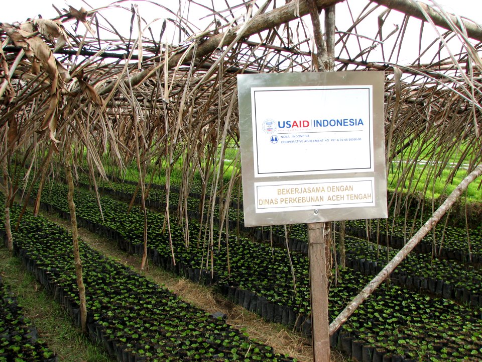 Rekonstruksi Aceh. USAID melanjutkan bantuan kemanusiaan bagi Aceh hingga bertahun-tahun setelah tsunami terjadi. (15978773681)