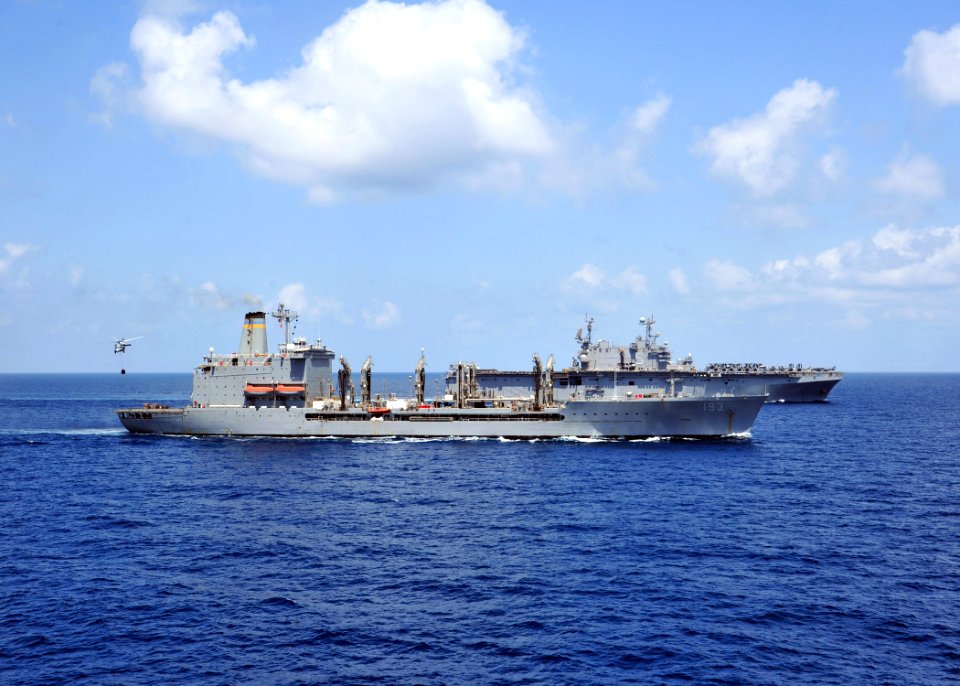 Replenishment at sea 130401-N-YQ852-089