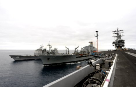 Replenishment at sea DVIDS176749