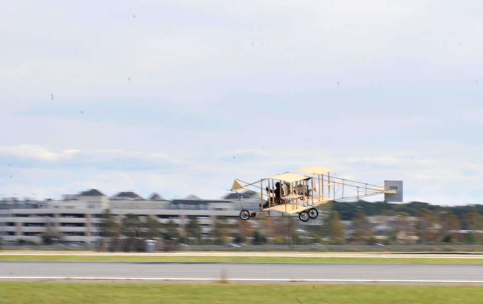 Replica Curtis bi-plane lands at Naval Station Norfolk DVIDS336939