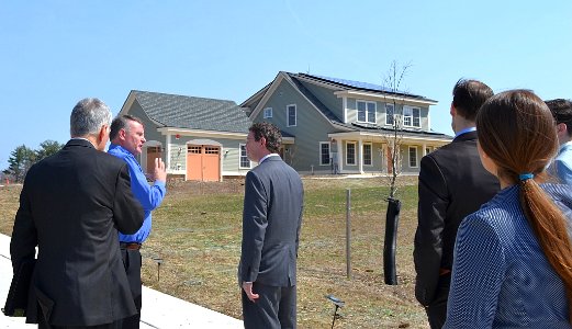 Representative Massie Tour -3 (8682786985)