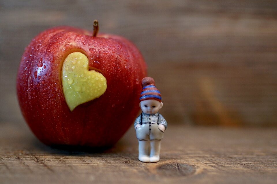 Healthy refreshment apple
