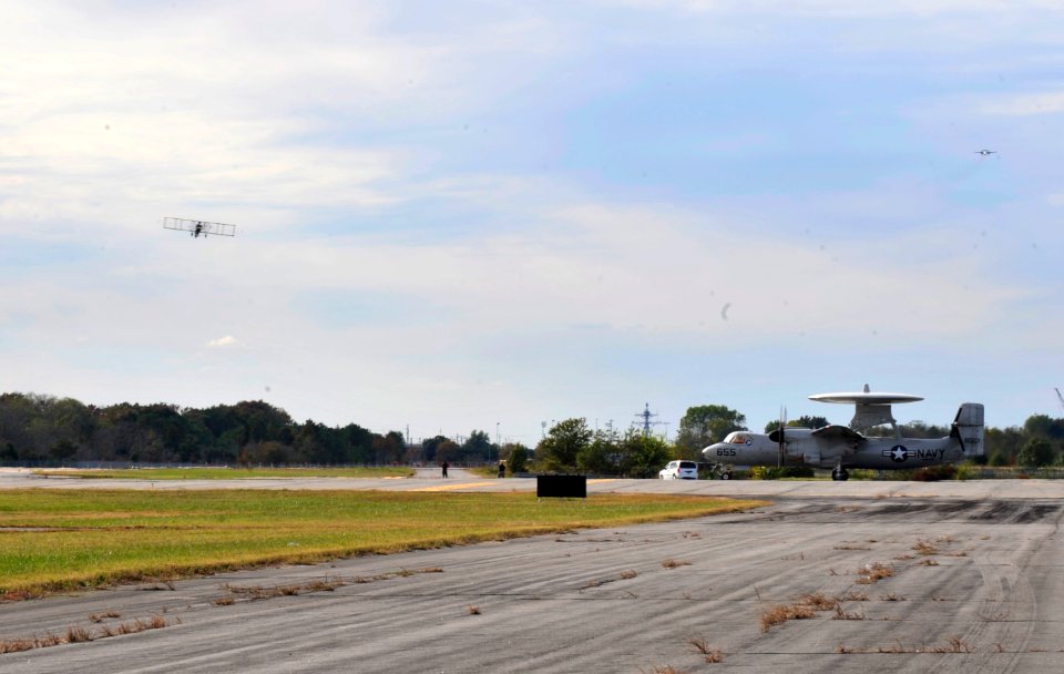 Replica Curtis bi-plane lands at Naval Station Norfolk DVIDS336937