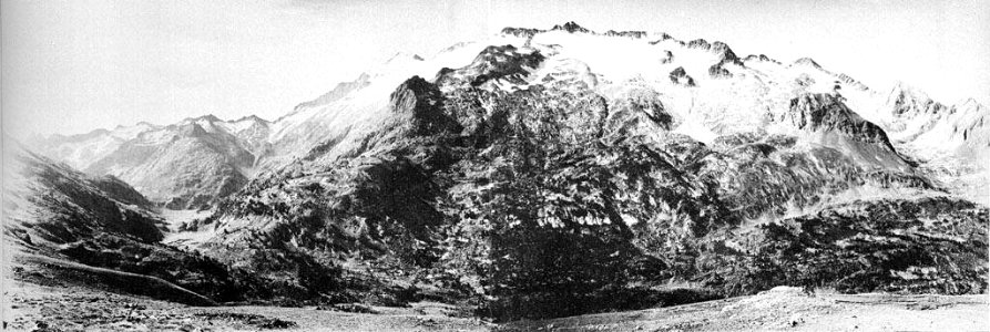 Reproducció d'una panoràmica de la Maladeta