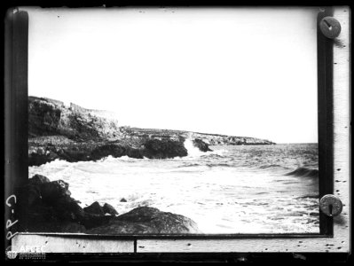 Reproducció d'una fotografia de la costa de Salou