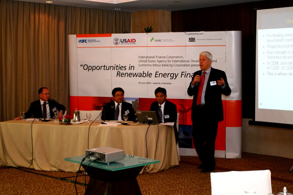 Renewable Energy Financing Forum (4702217959)