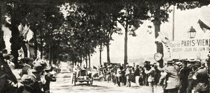 René de Knyff premier au contrôle de Belfort (Paris-Vienne 1902)